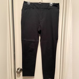 A New Day black dress chino pant, size 12